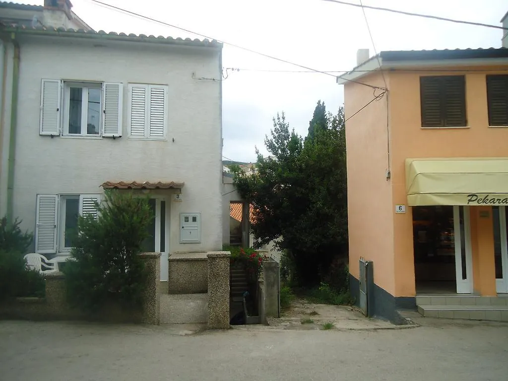 Apartment Filip Vrbnik